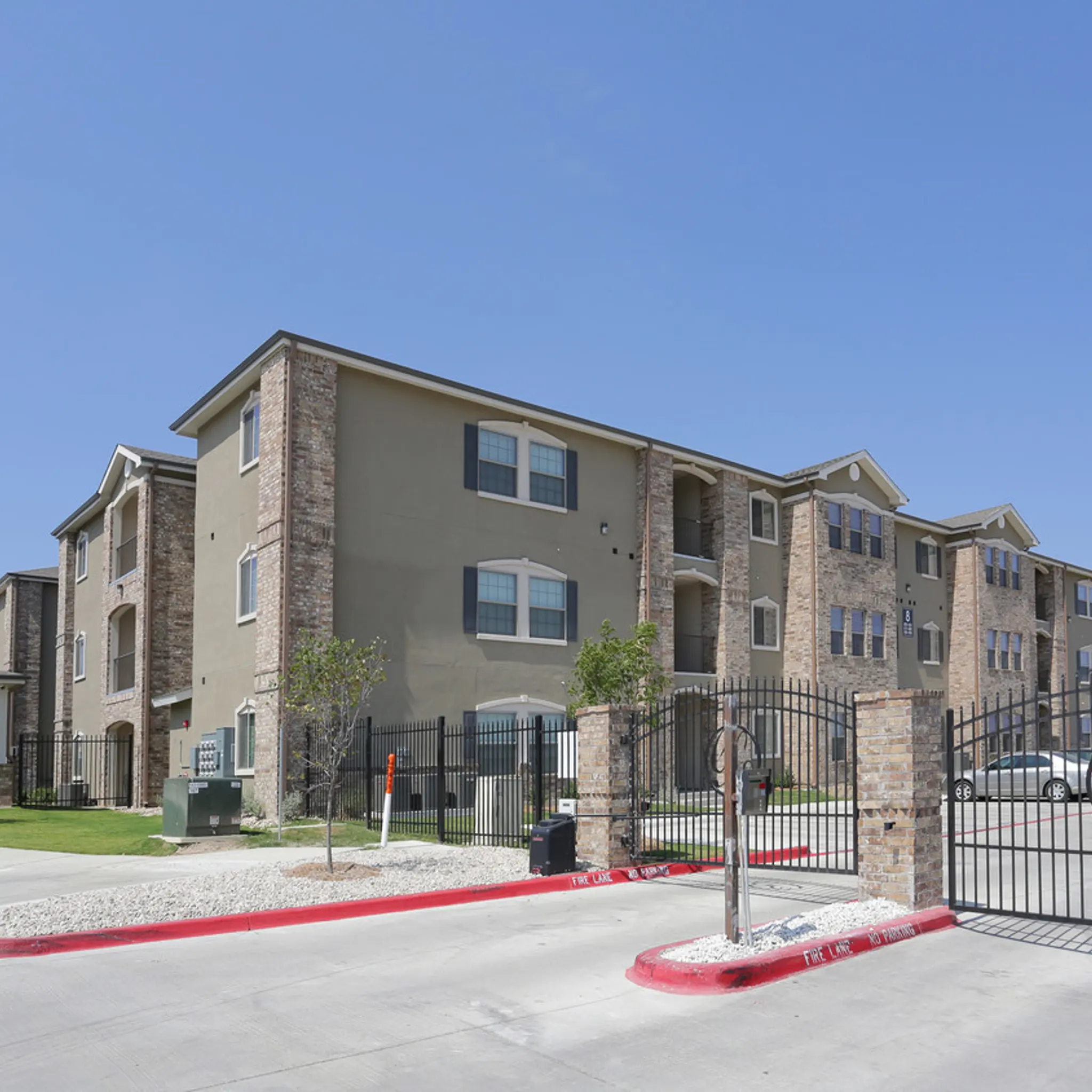 Apartments For Rent In White Settlement, TX Remi Apt Homes